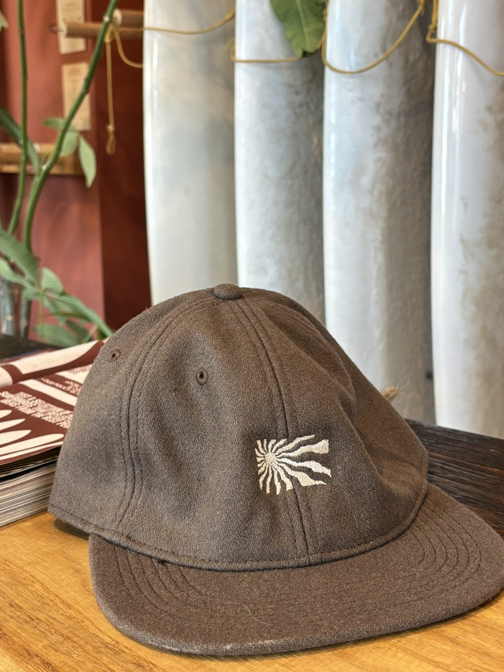 Laze Cap · Brown