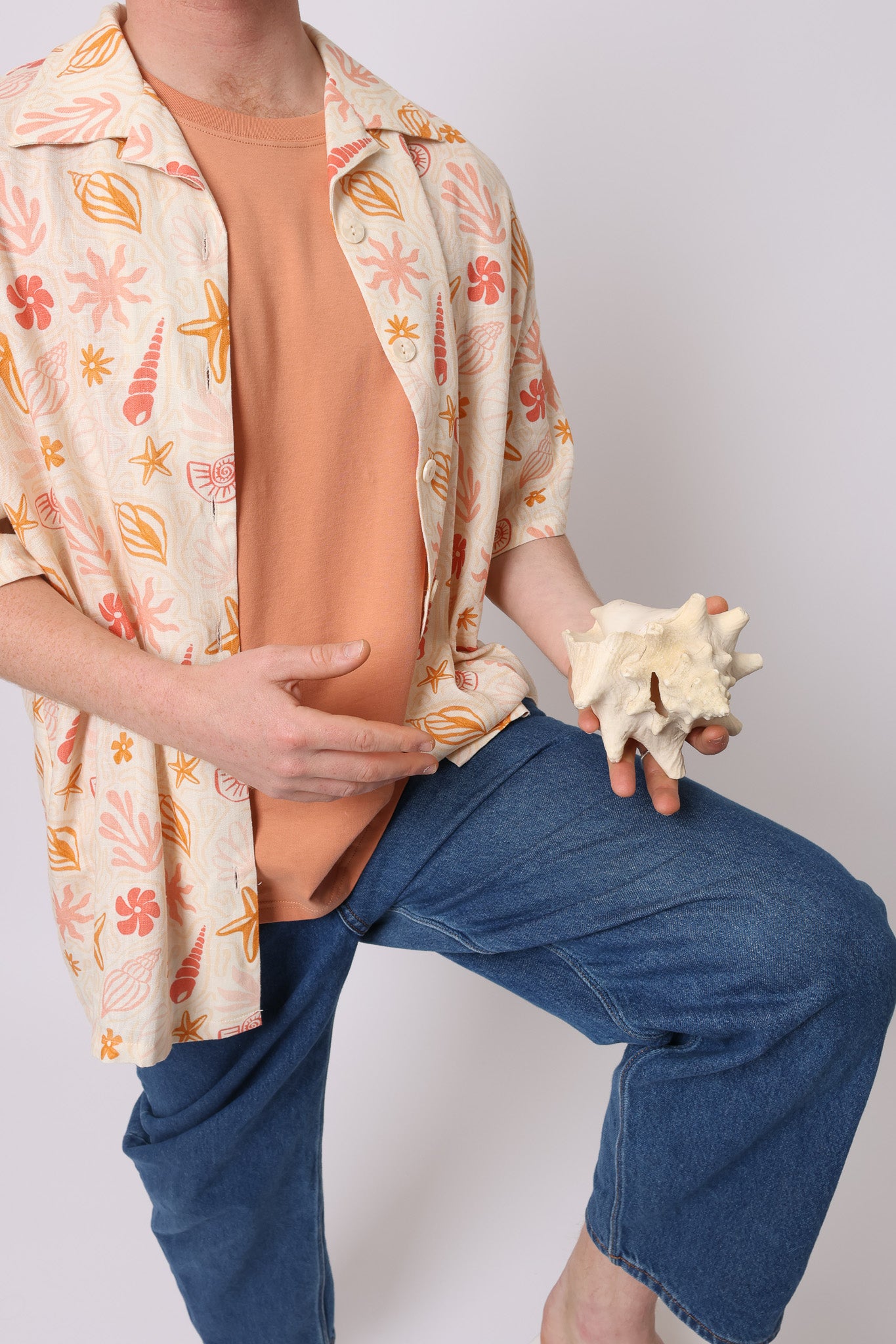 Seashell Shirt Unisex · Linen